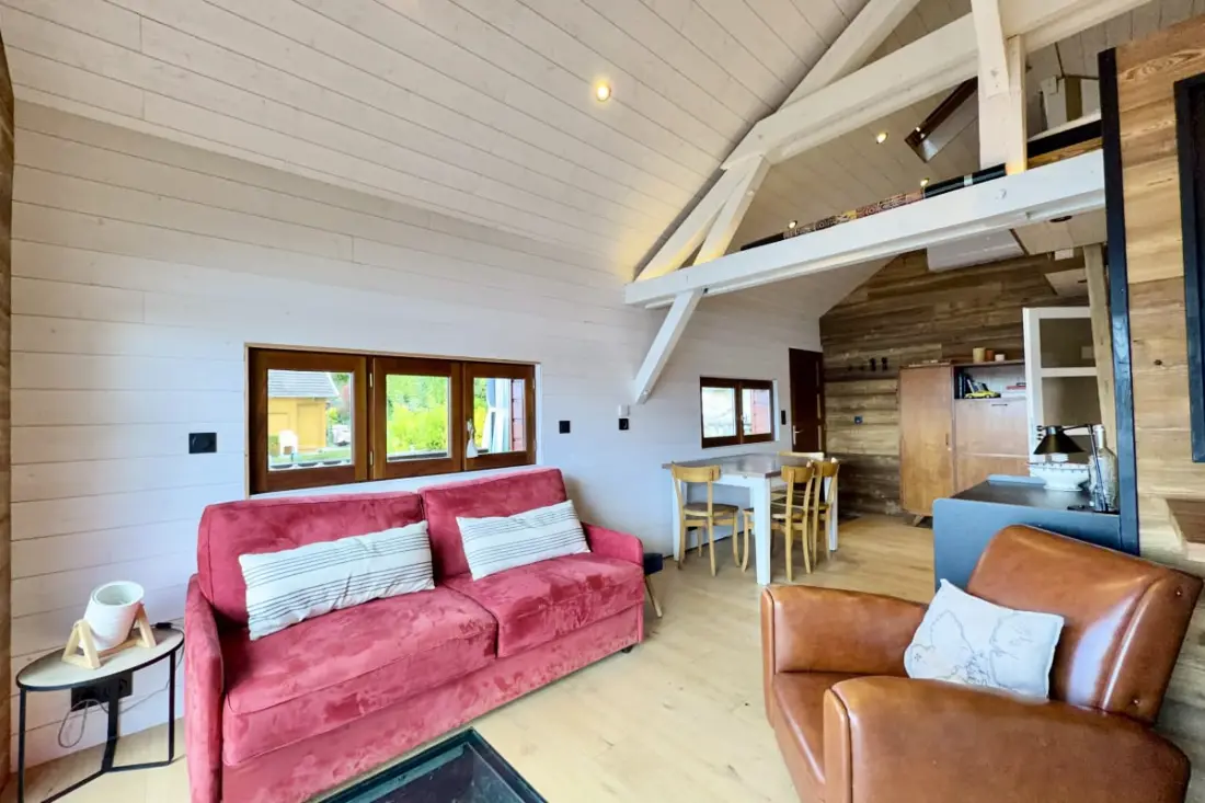 Rare Petit Chalet Sur Le Lac, Barque à Rames, Clim