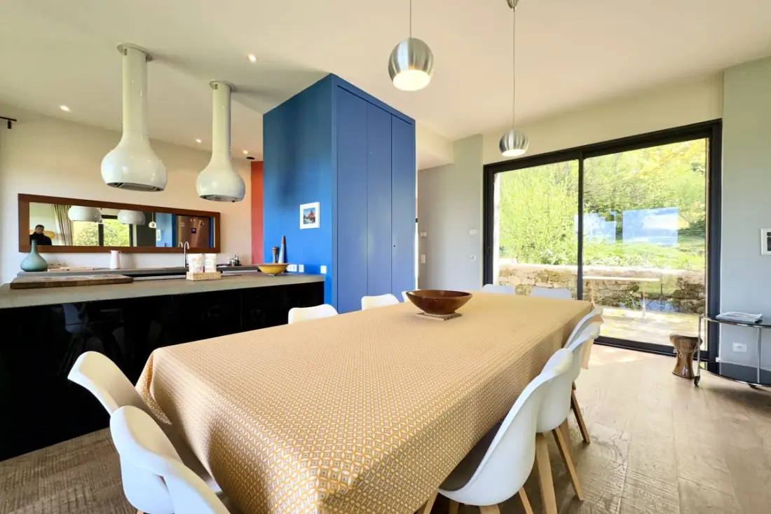 Family Villa Av. Swimming pool in Aiguebelette-le-lac