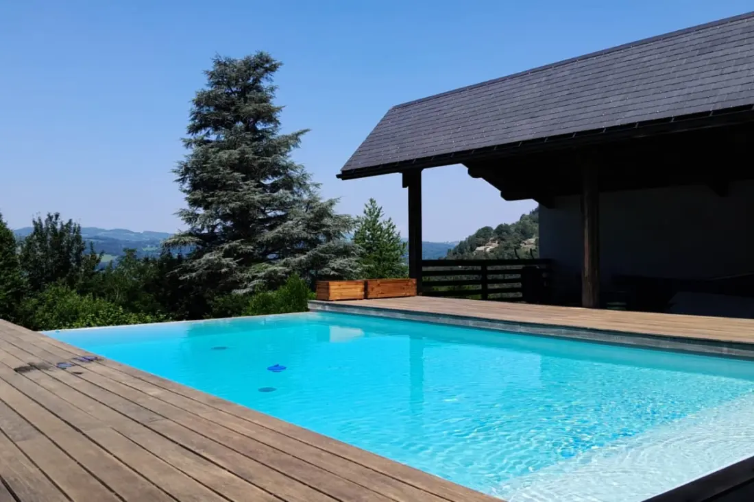 Family Villa Av. Swimming pool in Aiguebelette-le-lac