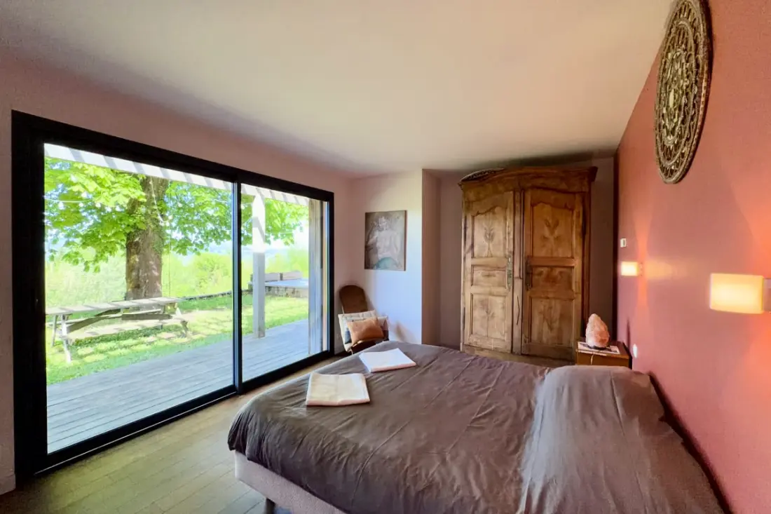 Family Villa Av. Swimming pool in Aiguebelette-le-lac