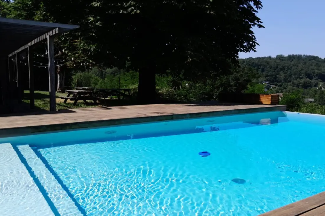 Family Villa Av. Swimming pool in Aiguebelette-le-lac