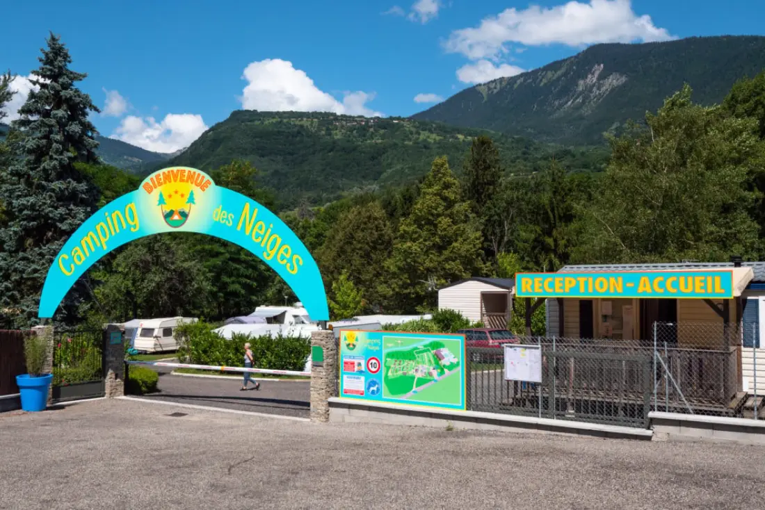 Śnieg Camping /