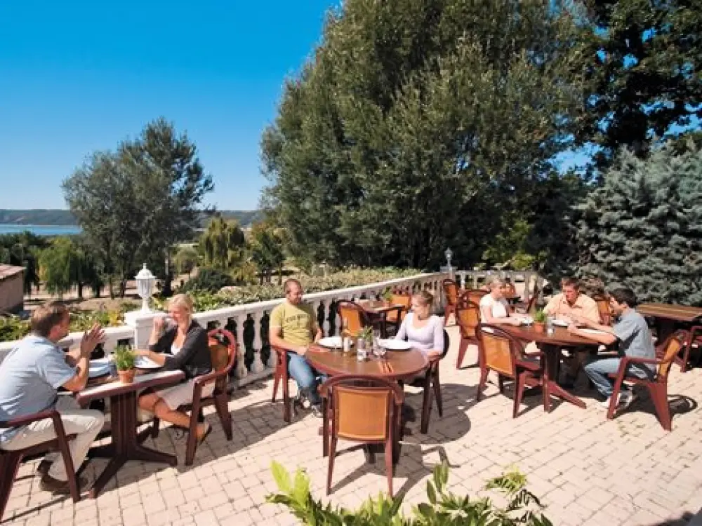 Camping Le Domaine De Chanteriene 3 Sterren★★★