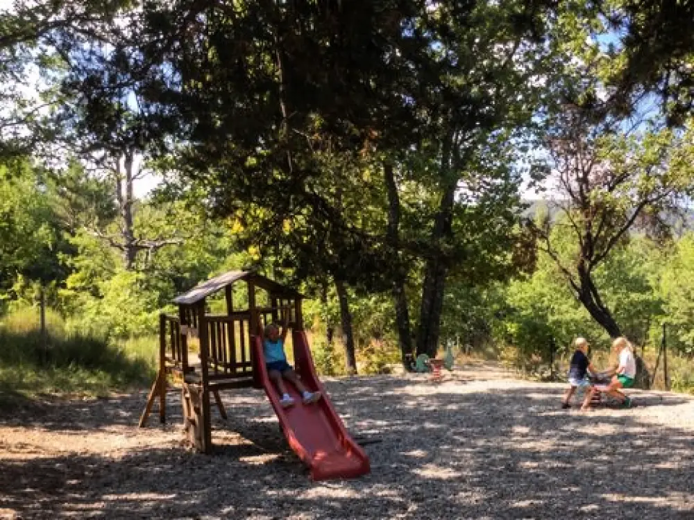 Camping Le Domaine De Chanteriene 3 Sterren★★★
