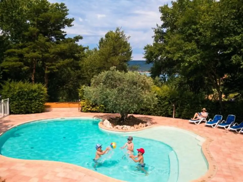Camping Le Domaine De Chanteriene 3 Sterren★★★