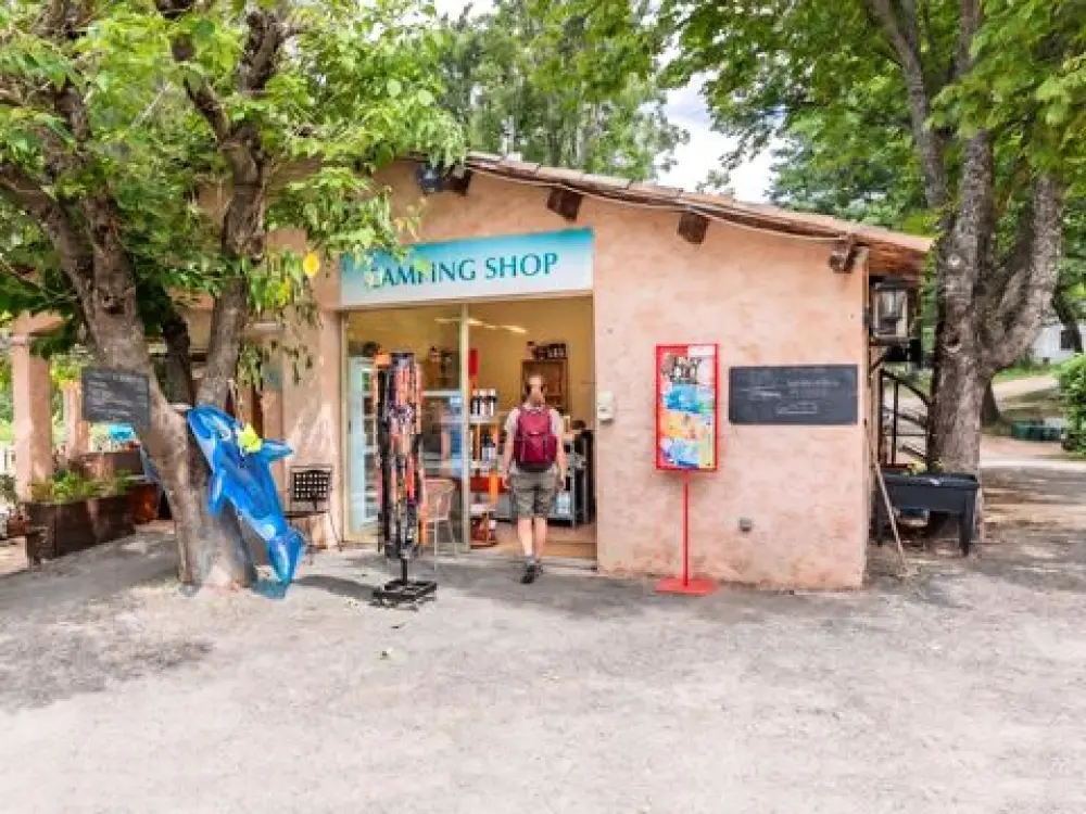 Camping Le Domaine De Chanteriene 3 Sterren★★★