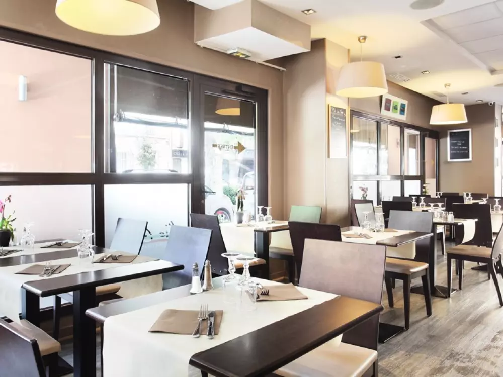 Appart'Hôtel Odalys Centre Palais des Congrès