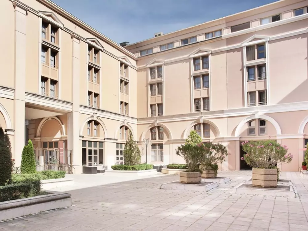 Appart'Hôtel Odalys Centre Palais des Congrès