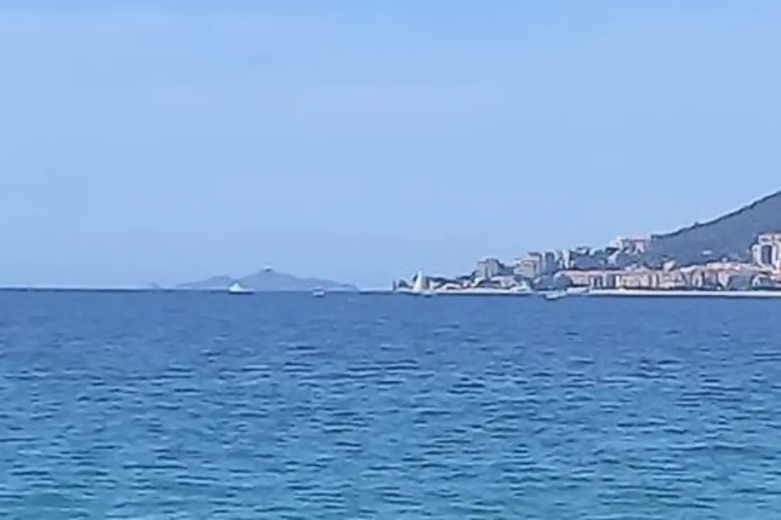 Apartman terasz és parkolás Ajaccio
