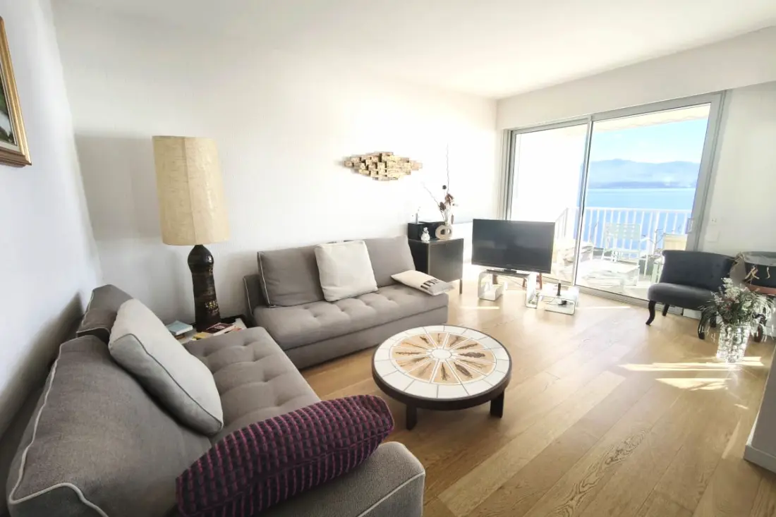 Superb T4 a Gulf View D'ajaccio-val