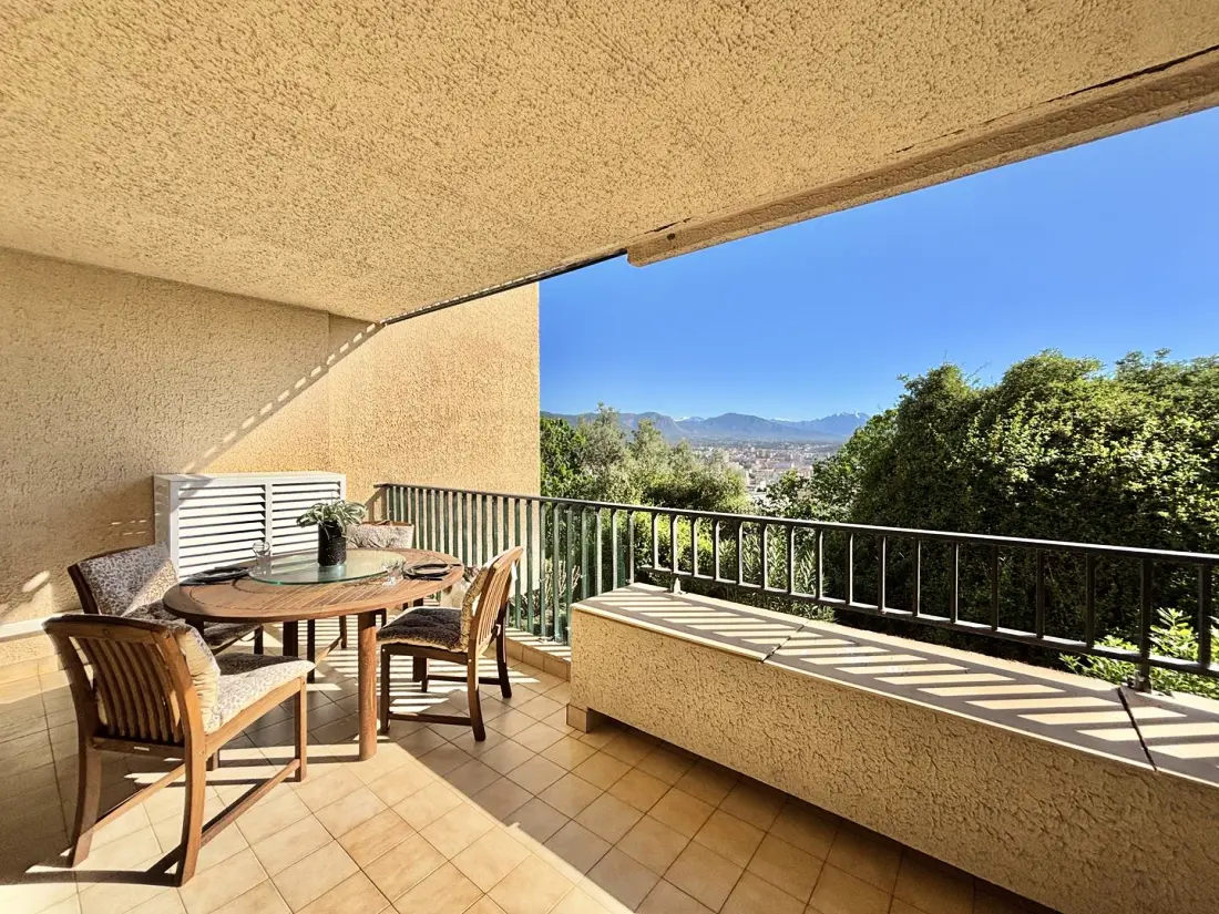 Laetitia Residence