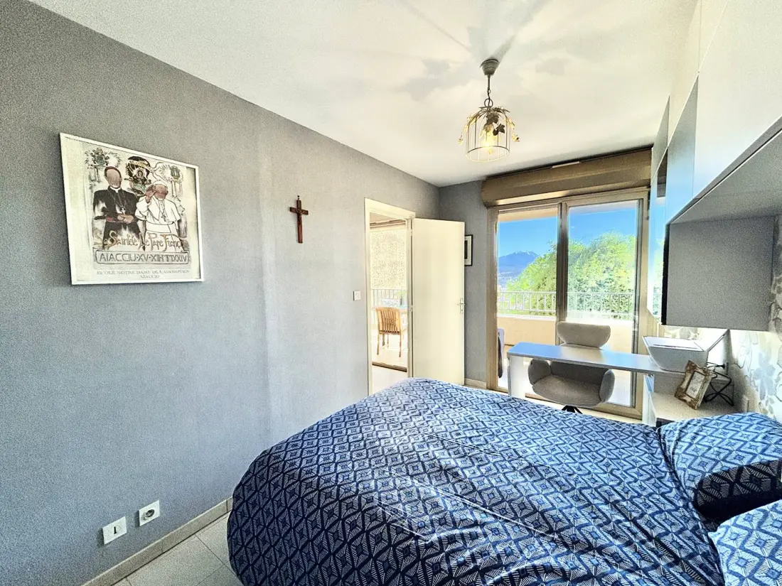 Laetitia Residence