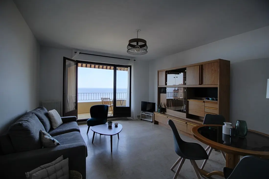Residence Res Des Iles „címerek”