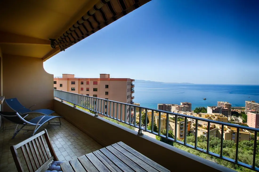 Residence Res Des Iles „címerek”