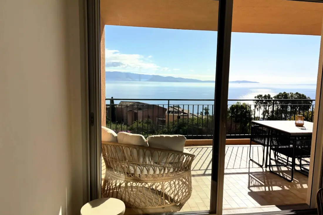 Luminous Studio with Sea View in Ajaccio