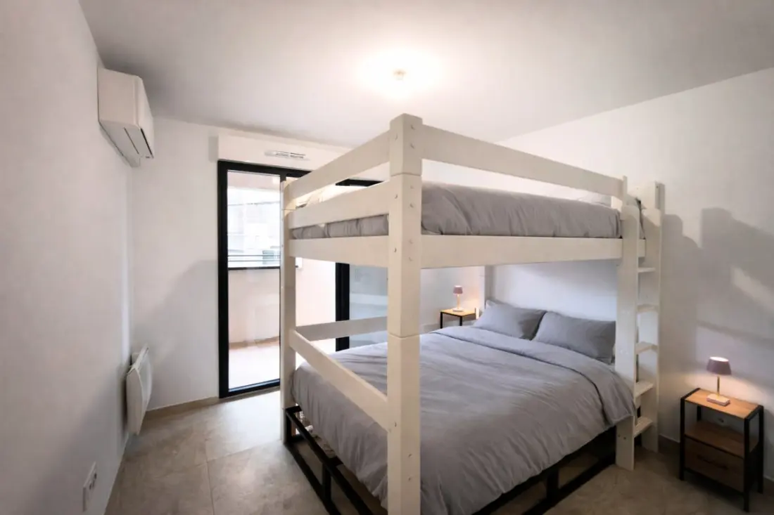 Fényes apartman terasszal Ajaccio-ban