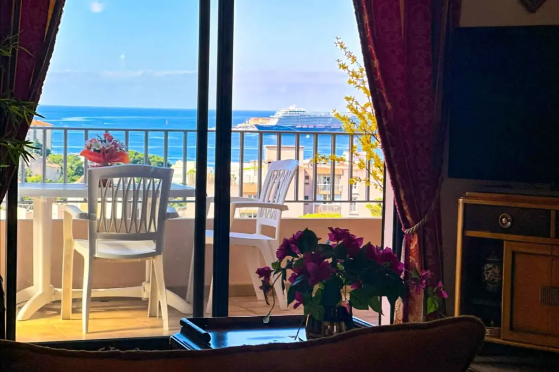 Nagy Luminous apartman Balcony és Sea View