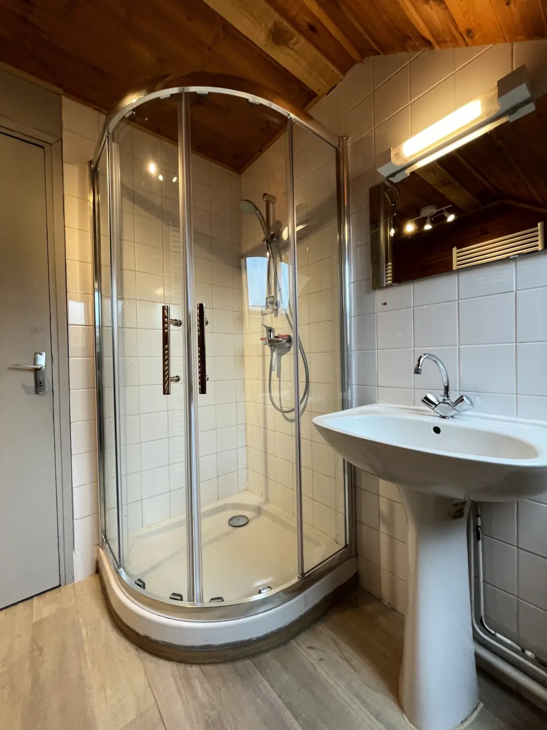 Apartmanok Albepierre Bredons
