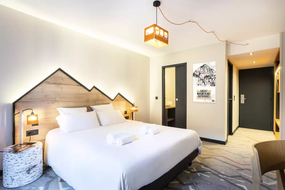 Hotel Base Camp Lodge Albertville - Morgenmad inkluderet