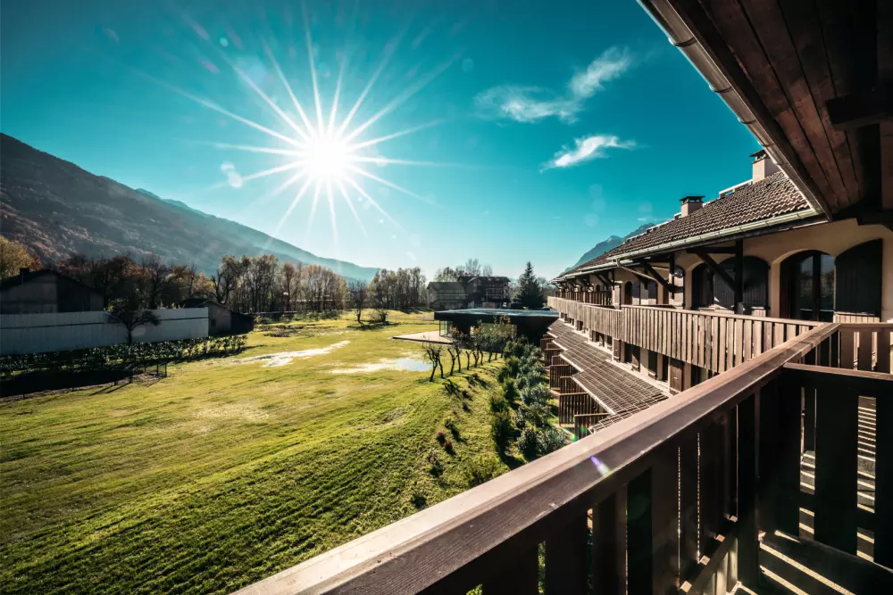 Hotel Base Camp Lodge Albertville - Morgenmad inkluderet