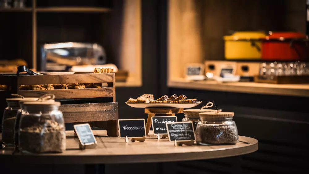 Hotel Base Camp Lodge Albertville - Morgenmad inkluderet