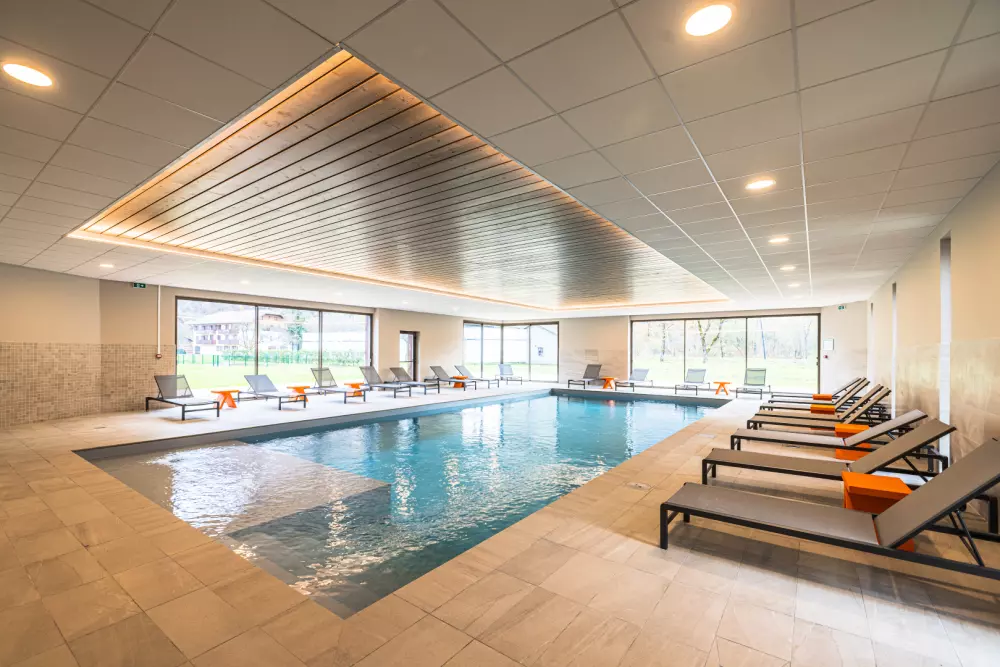 Hotel Base Camp Lodge Albertville - Morgenmad inkluderet