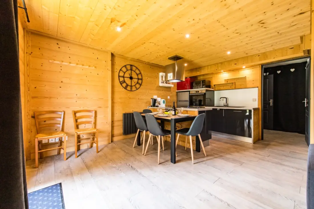 Residence Apartment 4 -6 Pers. in Albiez-montrond