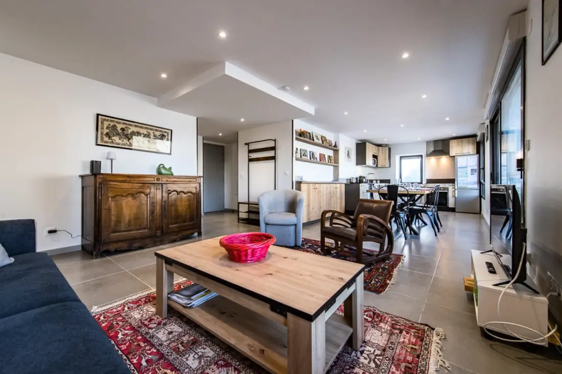 Rezidencia apartman Near Tracks