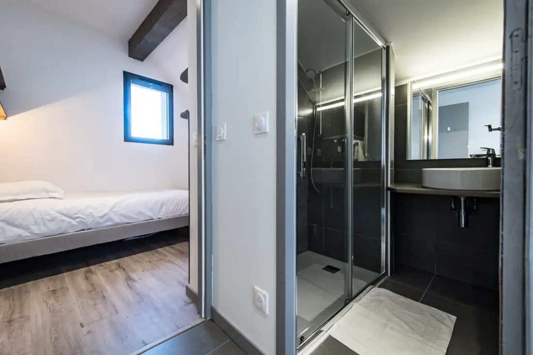 Rezidencia apartman Near Tracks