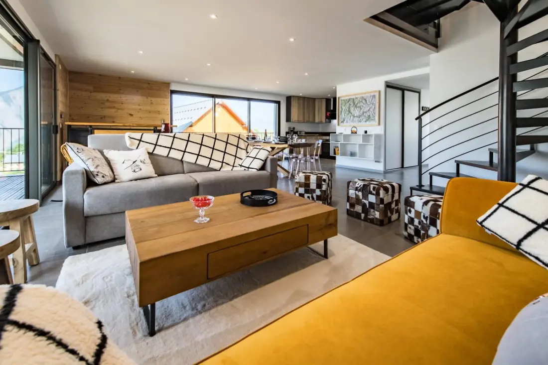 Residence Triplex Új közeli pályák