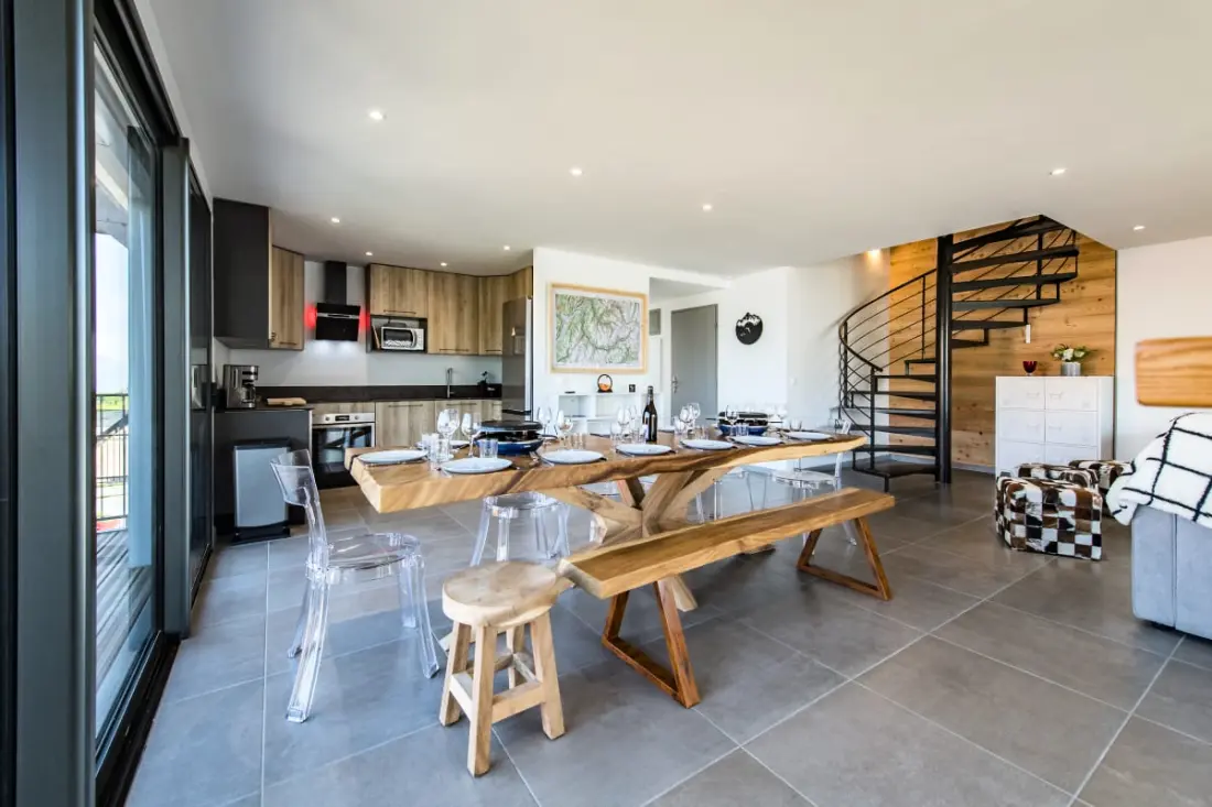 Residence Triplex Új közeli pályák