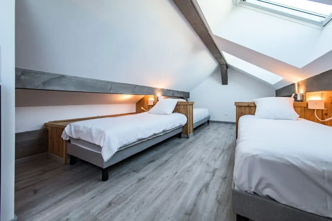 Residence Triplex Új