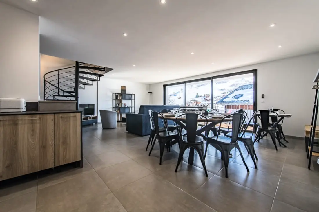 Residence Triplex Új