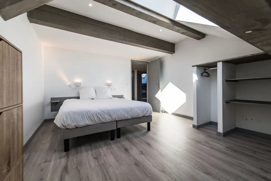 Residence Triplex Új