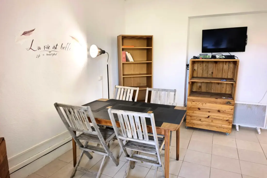 Apartman 100m De La Mer terasz