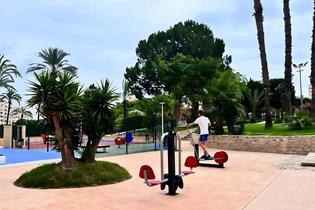 Apartman Cosy, 500 M De La Plage úszási medencével és tenisz