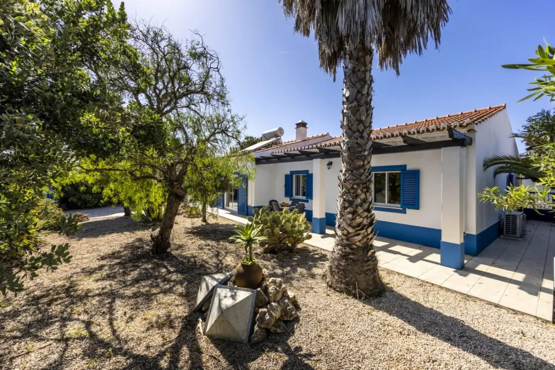 Casa Jasmine - zárt kert, úszómedence és nap Algarve