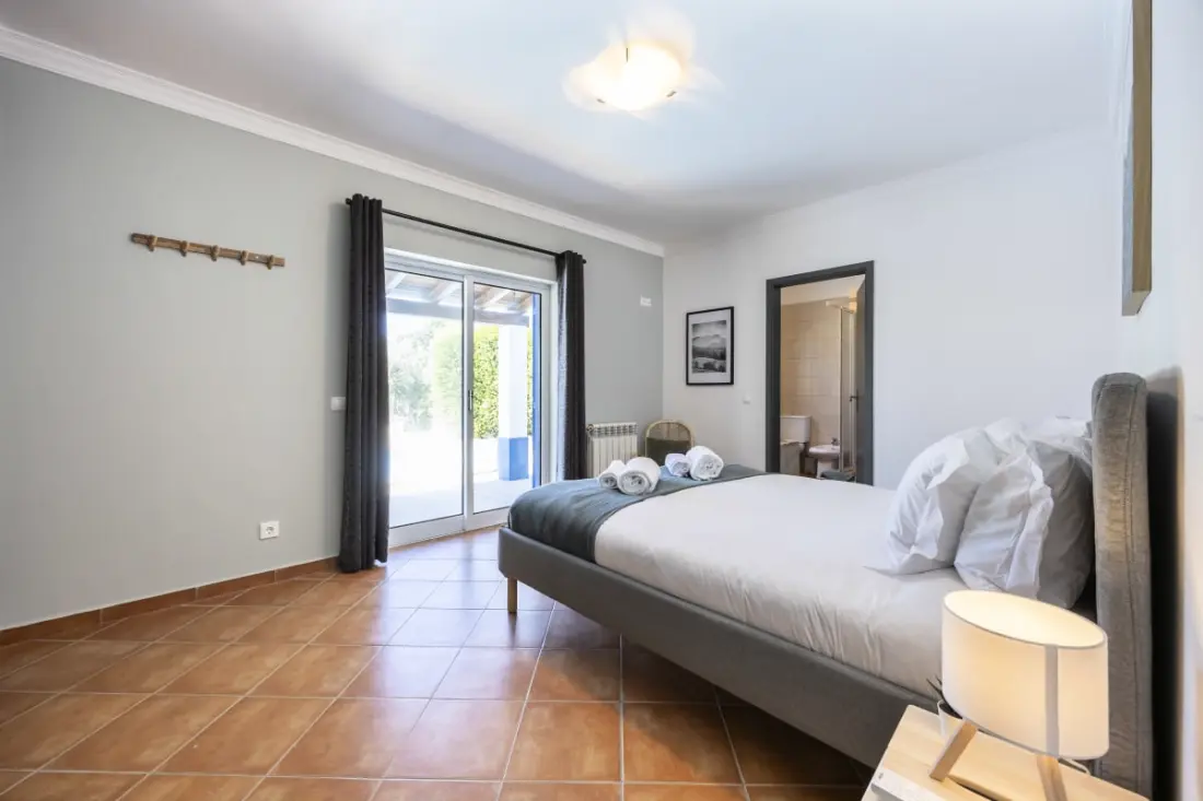 Casa Jasmine - zárt kert, úszómedence és nap Algarve