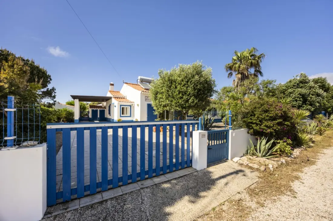 Casa Jasmine - zárt kert, úszómedence és nap Algarve