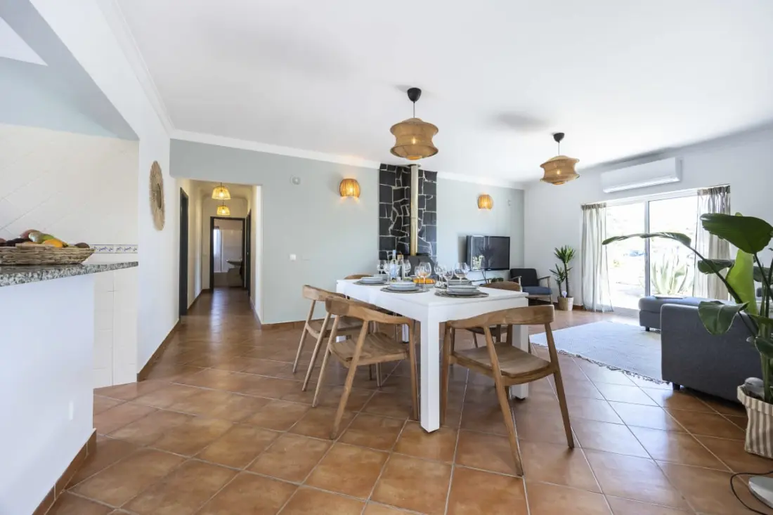 Casa Jasmine - zárt kert, úszómedence és nap Algarve