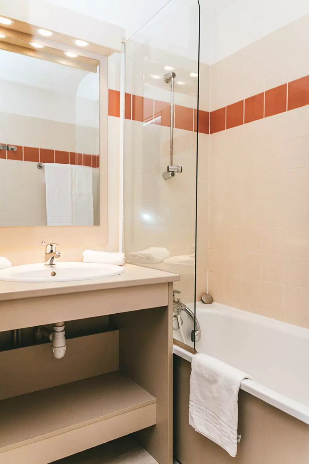 Terres de France - Appart'Hotel le Splendid