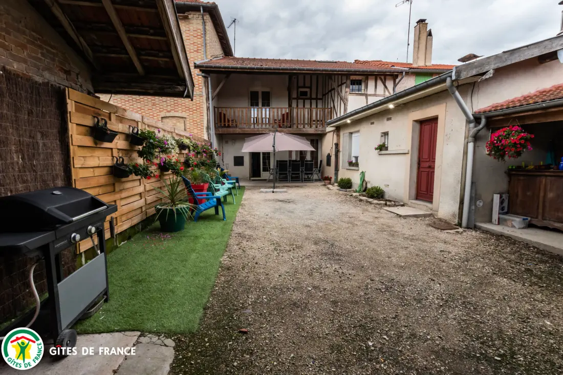 Gîte de France Sonnenblumen 3 Ohren