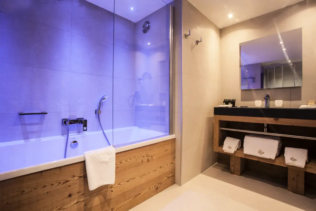 Hôtel Daria-I Nor 5 Csillagok★★★★★