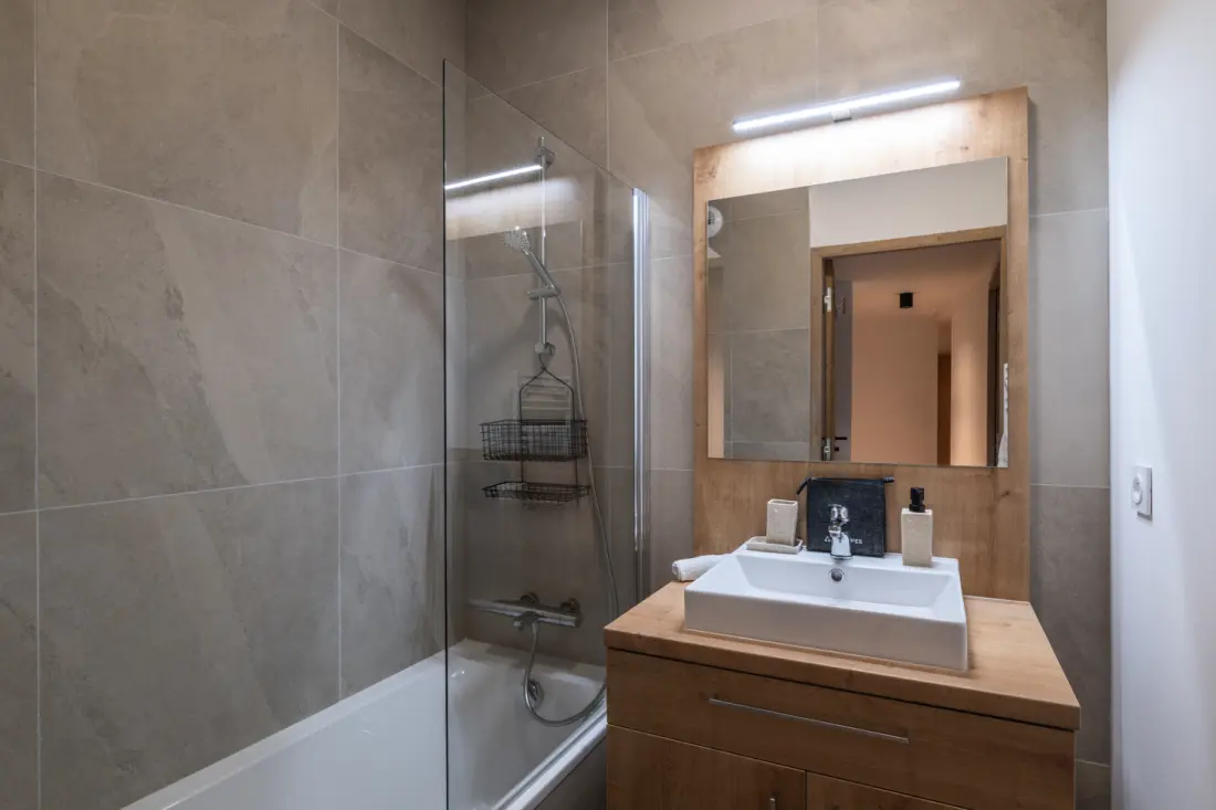 Residence Expression Bat A & B