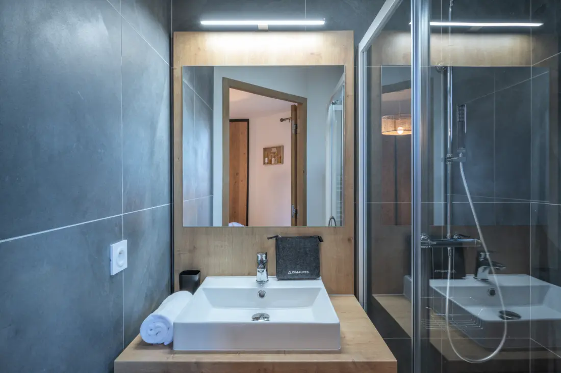 Residence Expression Bat A & B