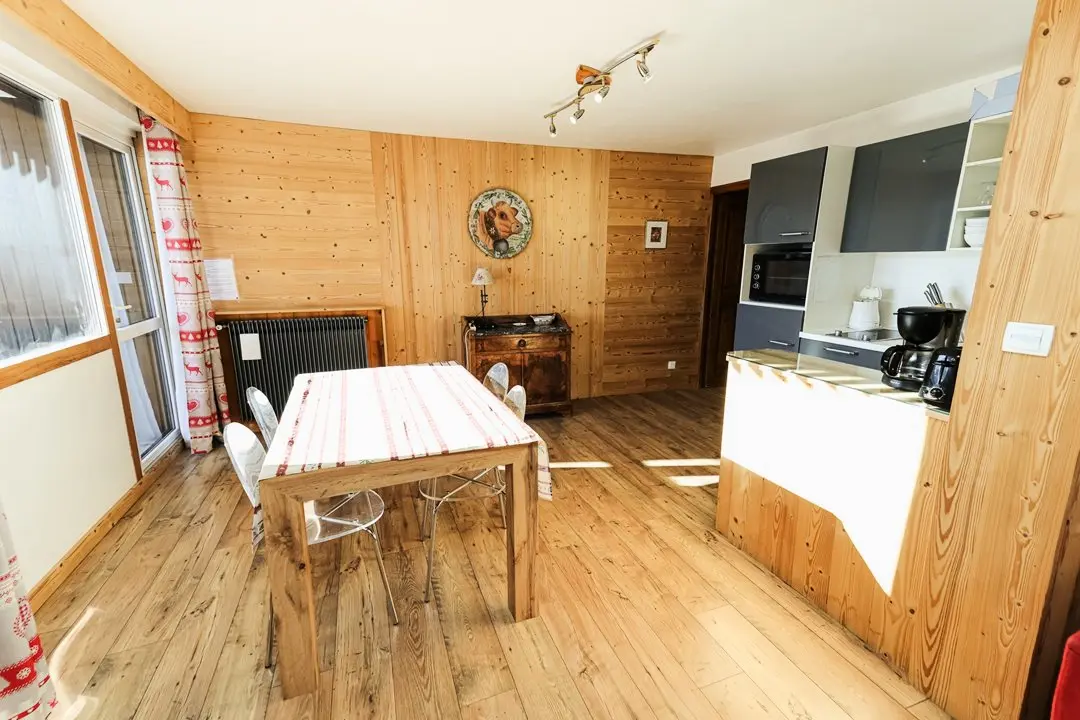 Kandahar Residence