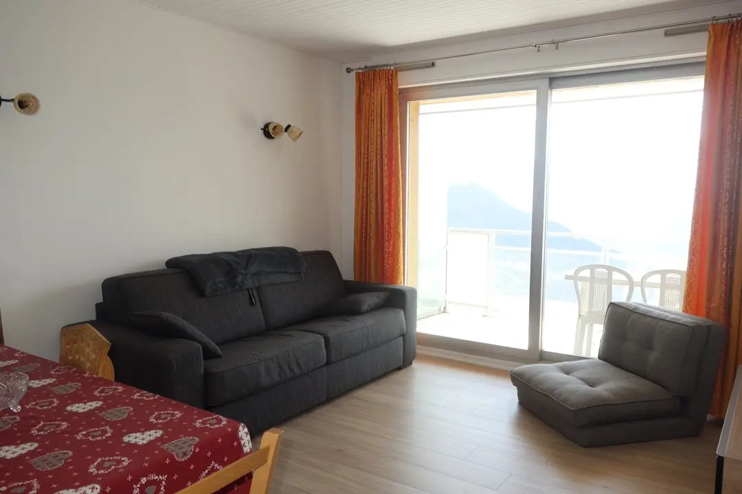 Residence Majestic Ii