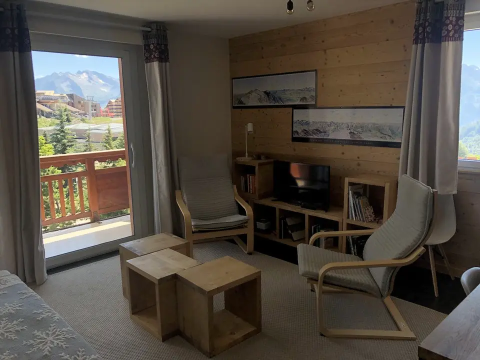Sarenne Residence