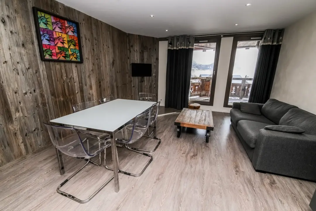 Taburle Residence