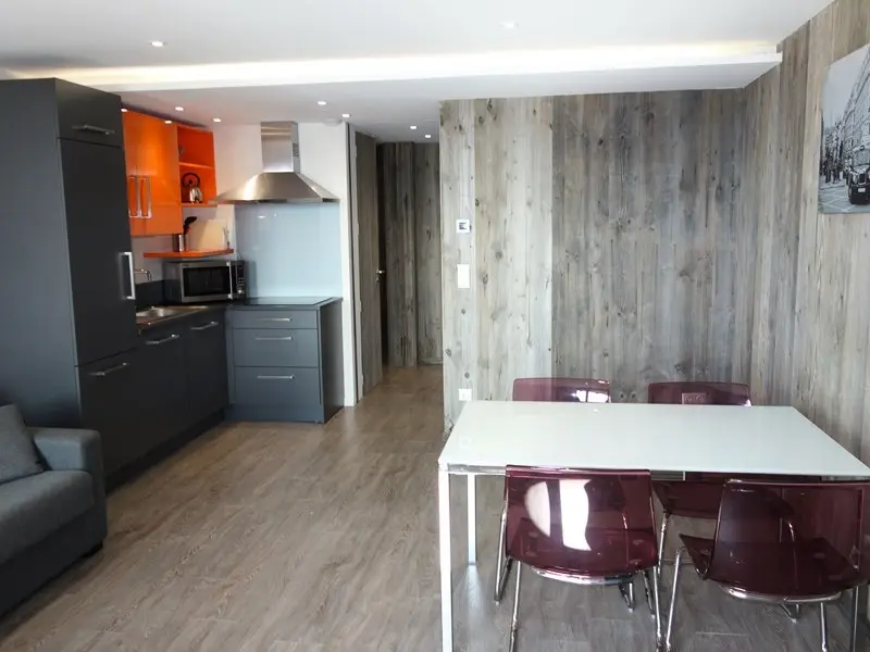 Taburle Residence